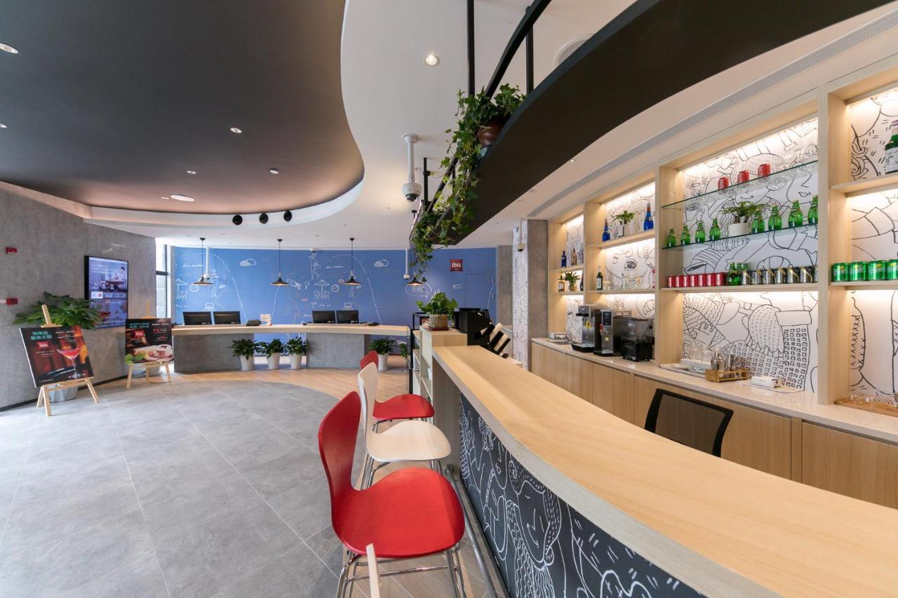 Hotel Ibis Hongqiao Transport Hub Qibao *
