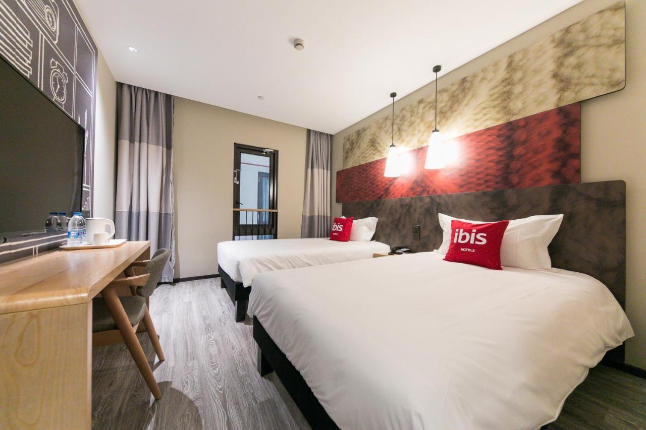 Ibis Hongqiao Transport Hub Qibao *